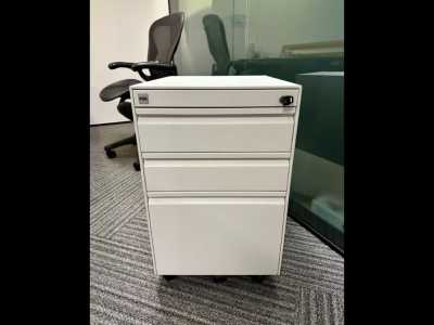 （125919）POSH鋼製小推櫃文件櫃白